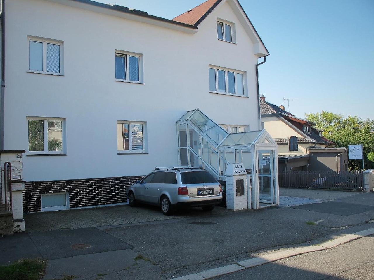 Penzion Arti Prag Eksteriør billede